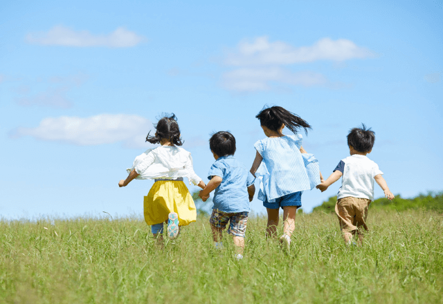 足が速い子どもには共通点がある？4つの特徴をチェック