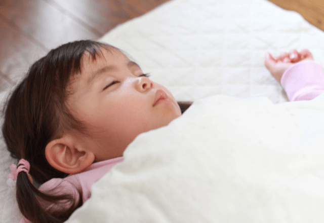 2歳児の寝かしつけをスムーズに！おすすめの入眠アイディア
