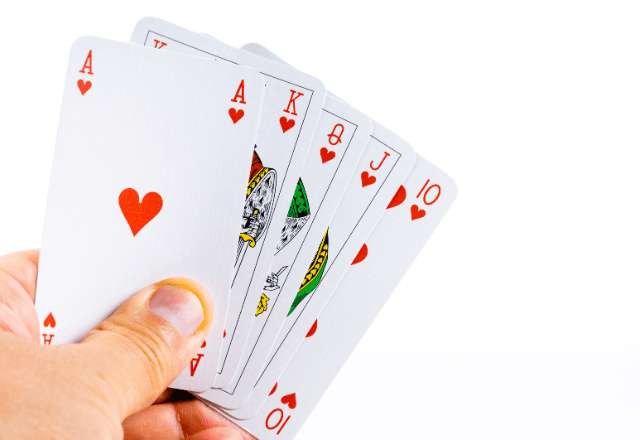 子どもの「なんで？」に答えよう！トランプの由来と絵札のモデルを解説