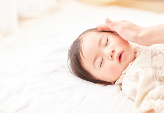 5ヶ月赤ちゃんの睡眠時間と寝かしつけ術！生活リズムの整え方