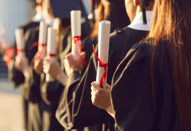 卒業式の服装どうする？小学生におすすめの服装と髪型