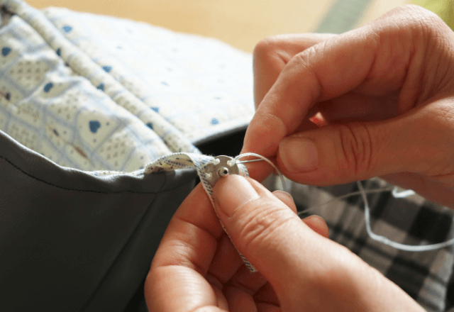 お気に入りをもっと長く！スナップボタンの簡単な付け方ガイド