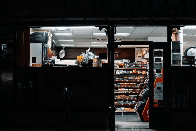 真冬のコンビニで『裸足の家出少年』を説得⇒5年後、思わぬ形の「ありがとう」に感動…