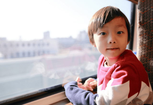 子どもにとって「静かにする」ってどういうこと？抽象的な言葉を具体的にすることの大切さ。