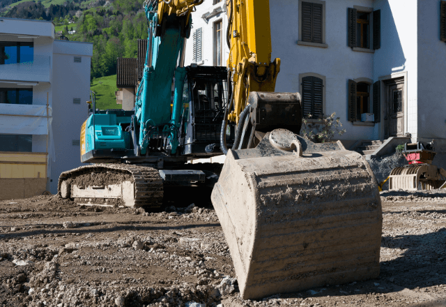 私有地に『無断駐車』し続ける男「車に触ったら弁償な（笑）」俺「はーい」⇒速攻【大型工事を始めた】結果