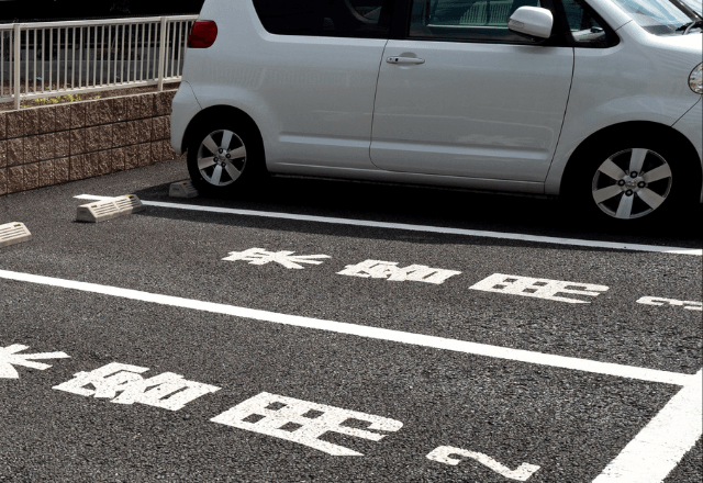 隣人の”無断駐車”に…「うちの駐車場ですが」「ちょっと借りただけ！」注意した結果⇒【まさかの復讐】に「逃げよう！」