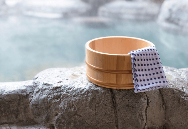 銭湯で…「医療従事者いませんか！」溺れた女性を救出。緊迫の中⇒客たちが起こした【奇跡の連携プレー】に感動…