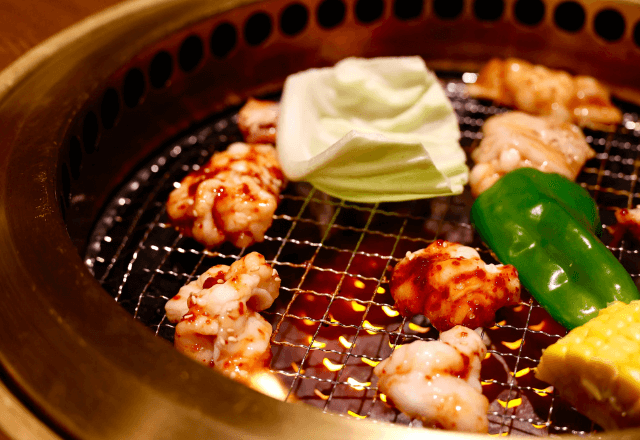 焼肉屋で…店員「2万円です」俺「え…？」高額料金を請求されたのでSNSで対抗した結果⇒警察沙汰に⁉