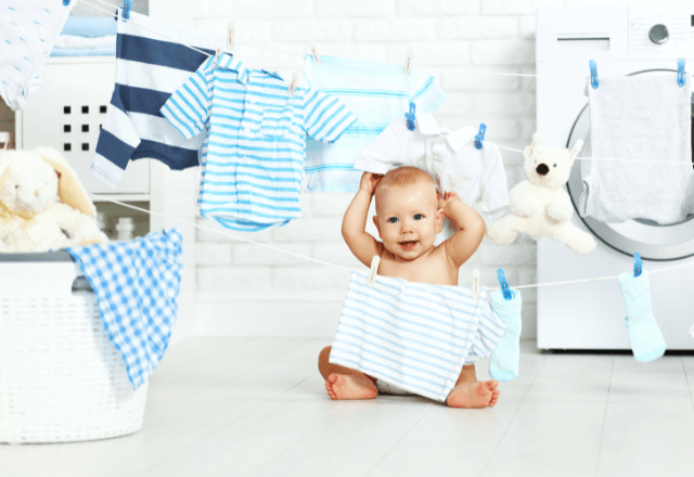 赤ちゃんの初めての洋服準備！水通しのコツと洗剤の選び方