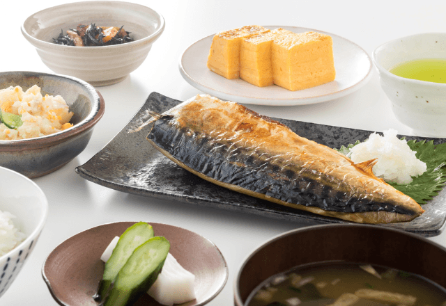 「みっともない嫁（笑）」私にだけ“冷めた残り物”を出す義母。翌日⇒夫から放たれた【無神経すぎる一言】に絶句…