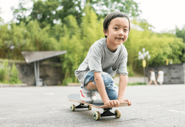 はじめてのスケートボード！子どもに合う選び方や安全な準備のコツ