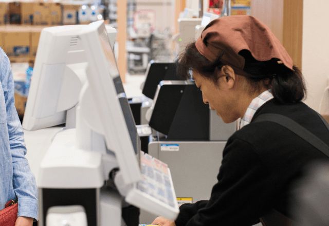 新店長「ババアは時給半分（笑）文句ある？」私「辞めます」後日⇒店長が”本社”に呼び出された理由に…「へ？」