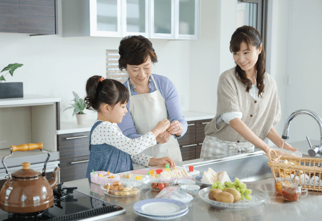 おやこで料理を楽しもう！学びにつながる計量のヒント