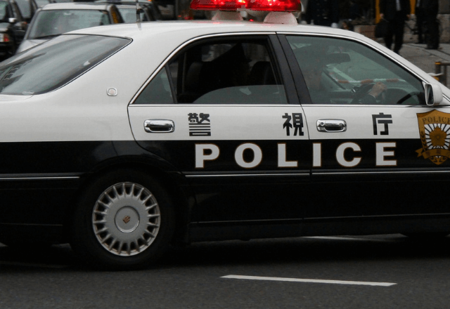 公園で…「2歳くらいの男の子が1人で遊んでます」警察に通報した結果⇒まさかの事実が発覚し戦慄…