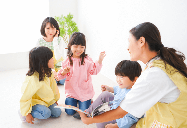 絵本の魔法～読み聞かせの適切な時期と選び方～