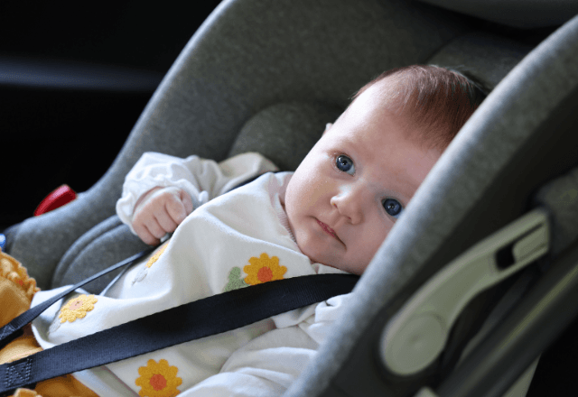 寝たまま移動できる！多機能な「トラベルシステム」の魅力と選び方