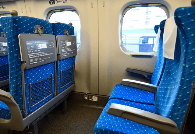 新幹線で…「独り者は自由席行って（笑）」指定席を奪う女に注意した結果⇒車掌が暴いた【衝撃の真実】に絶句…