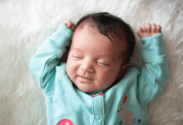 生後1ヶ月の赤ちゃんがぐっすり！スムーズな寝かしつけのコツ