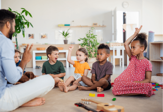 保育園は何歳から入れる？入園しやすい年齢や申し込みの時期を解説