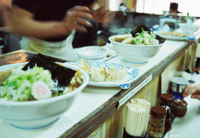 人気ラーメン店で…ある家族がラーメンを注文。だが数十分後⇒店長「無料にします！」その理由に「え？」