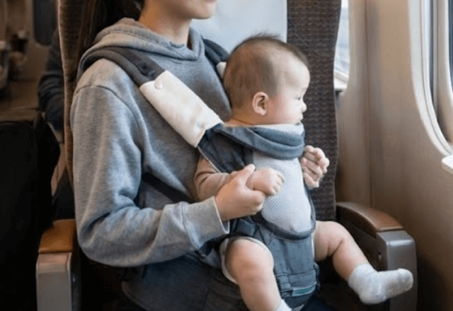 新幹線で…「私の席です」女「子どもが小さいから譲って！」指定席を奪う女。直後⇒近くにいた”男性の質問”で状況は一変！？