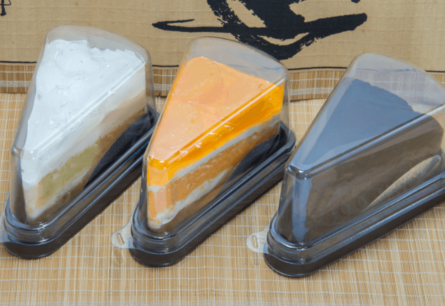 妊娠中、期限が1ヶ月も過ぎたスイーツを渡す義母。私「これ、期限過ぎてますが」⇒【衝撃の返答】に背筋が凍る…