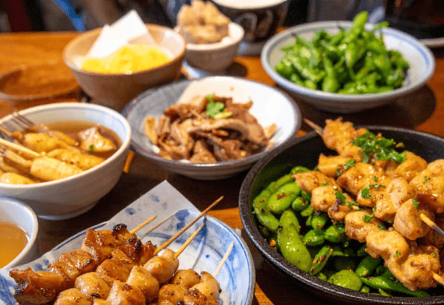 実家の居酒屋で…上司「50人の貸し切り予約キャンセルで（笑）」しかし、直後→ある”一本の電話”で…顔面蒼白に？！