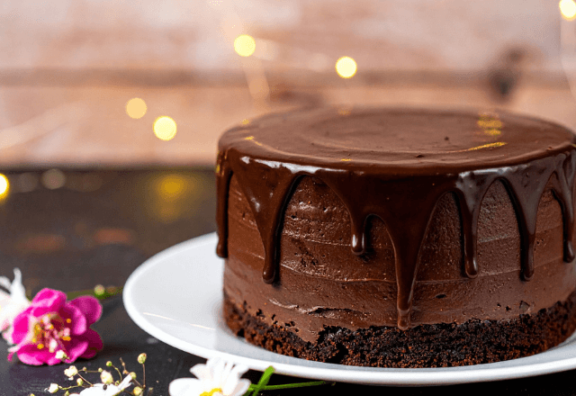 市販の”チョコケーキ”を食べた妻に『蕁麻疹』が！？店に問い合わせた結果⇒店員「申し訳ありません！！」まさかの返答に唖然…