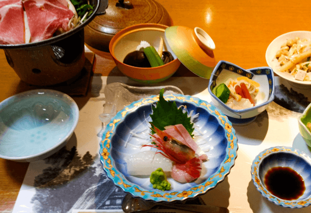 高級料亭で…客「今日予約の100人分、キャンセルで（笑）」店員「承知しました」後日⇒”再来店”した客が青ざめたワケ