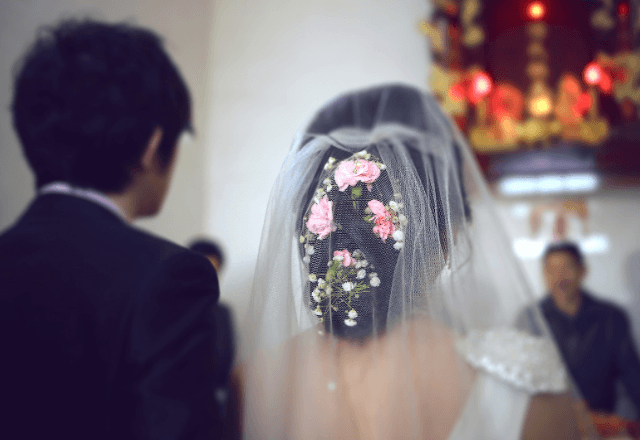 結婚式で…男「貧乏人はさっさと帰れ（笑）」新婦の父「いいのね？」翌日⇒新婦父の“正体”に…男「まって」