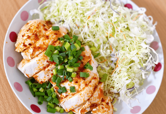 涙はもう、辛味で流す。炊飯器に放り込んで忘れる、自分を取り戻すための四川風鶏ハムレシピ