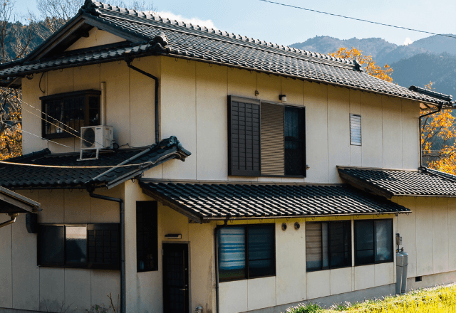 夫「この日に帰省するから」義母「楽しみにしてるわ」しかし当日⇒妻「誰なの…！？」知らない人が大勢いたワケ…