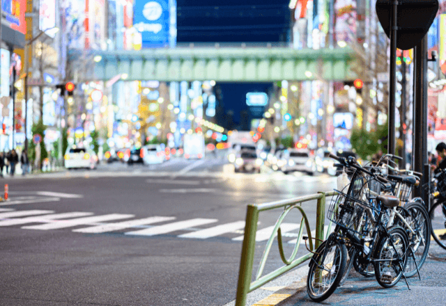 手を振りほどいて向かった先は『道路の真ん中』！？暴れ出してまった子どもを【落ち着かせた方法】