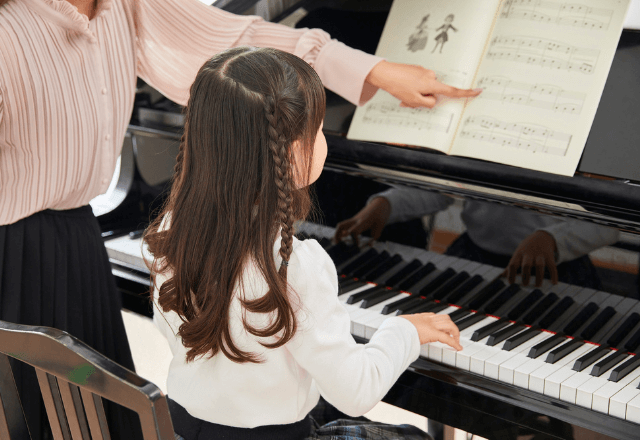 ピアノ教室の月謝が無くなり…ママ友「疑われるの嫌だからお金は私が払うね」しかし⇒封筒の中身にゾッ…