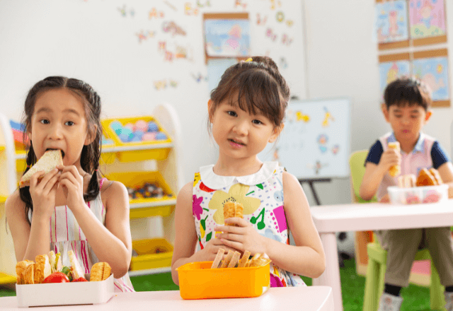 幼稚園への一歩！入園準備で覚えておきたいポイントとは？