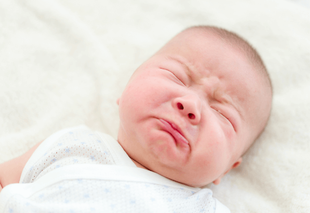 赤ちゃんが泣き止む？身近にある音と試すコツ