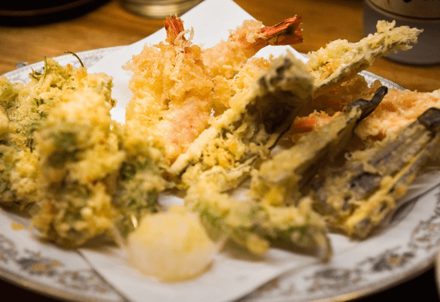 帰省中…義母「夕飯は天ぷらよ」義妹「やった！」しかし食卓に並べた瞬間⇒義母「いい加減にしなさい！」突然、激怒したワケ