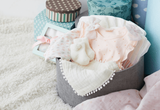 知っておきたい！女の子のベビー服選びと着せ始めパーフェクトガイド