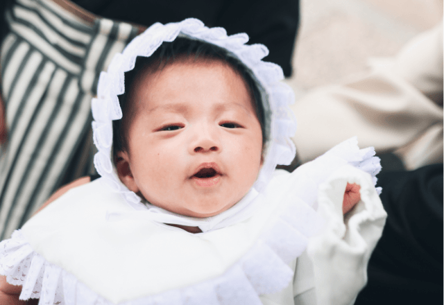 初めてのお宮参りガイド！時期や服装、家族の準備をチェック