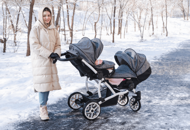 双子も兄弟も安心！二人乗りベビーカーの魅力とタイプ別特徴