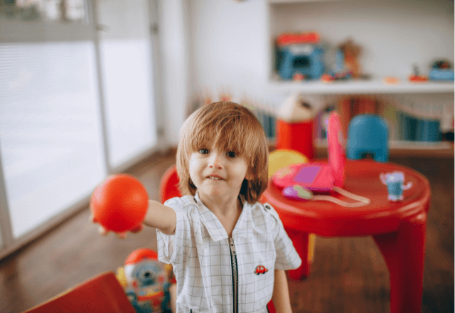 園生活が楽しくなる！幼稚園の連絡帳の書き方と役立つ例文集