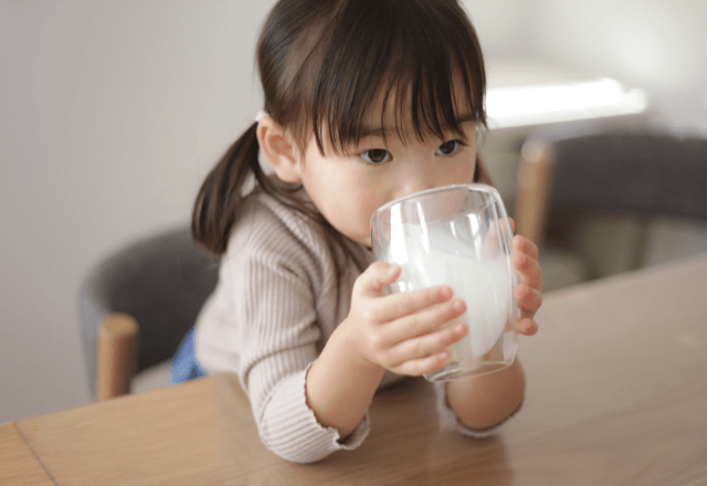 子どものカルシウム不足に注意！カルシウム不足で起こる症状とカルシウムが豊富な食品