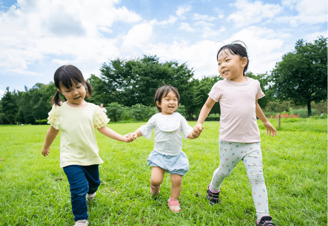 お出かけ先でも安心！子どもの「楽しい」を引き出す遊び道具