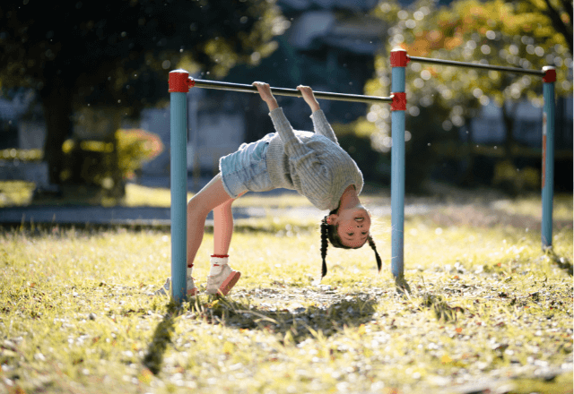 元教員が教える！3ステップで習得できる「逆上がりのコツ」
