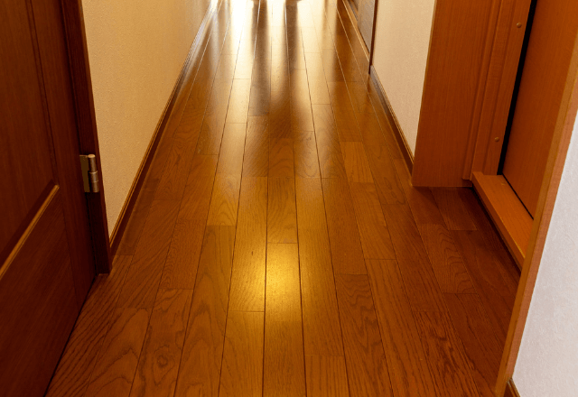 内見中…不動産屋「鍵開けますね」私「はーい」だがドアを開けた瞬間⇒「警察を…」顔面蒼白で扉を閉めたワケ…