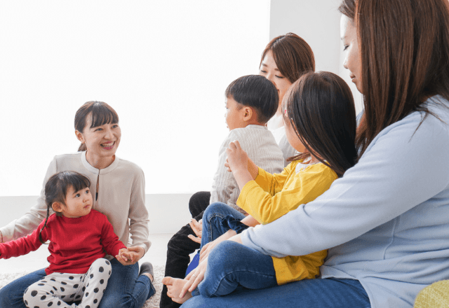 幼稚園で…「役員やって」大役を押し付けられる寸前の私。直後⇒意外な【救世主とその理由】に思わず感動…
