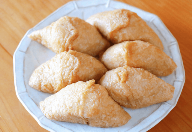 2月の行事「初午」を知ってる？おやこで楽しむ食べ物と由来を解説【管理栄養士監修】