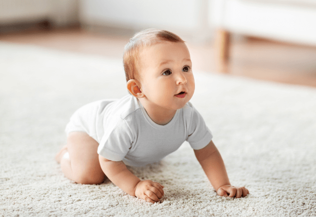 はいはいはいつから？赤ちゃんの練習法と注意点
