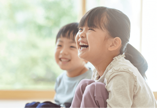 子どもが学びながら楽しめるトランプ遊びのおすすめ
