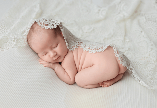 一生の贈り物！赤ちゃんの命名ルールから出生届の手続きまで解説